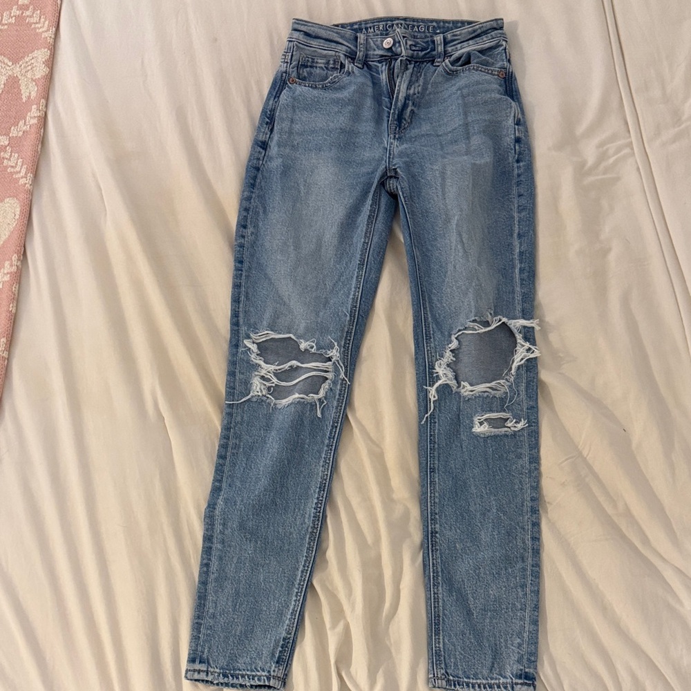American Eagle Outfitters Light Blue Distressed Straight Leg Jeans
